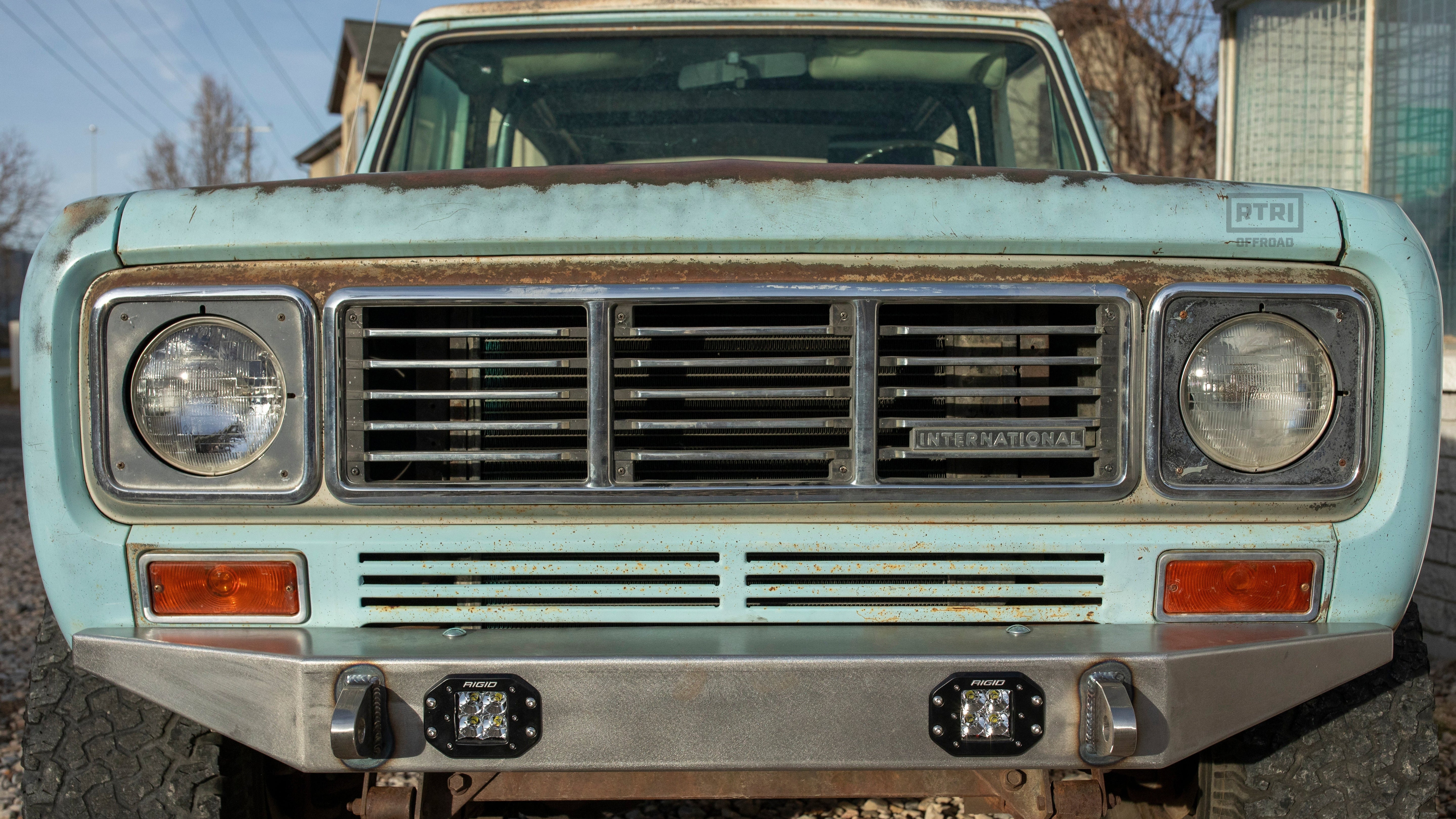 best international scout front bumper