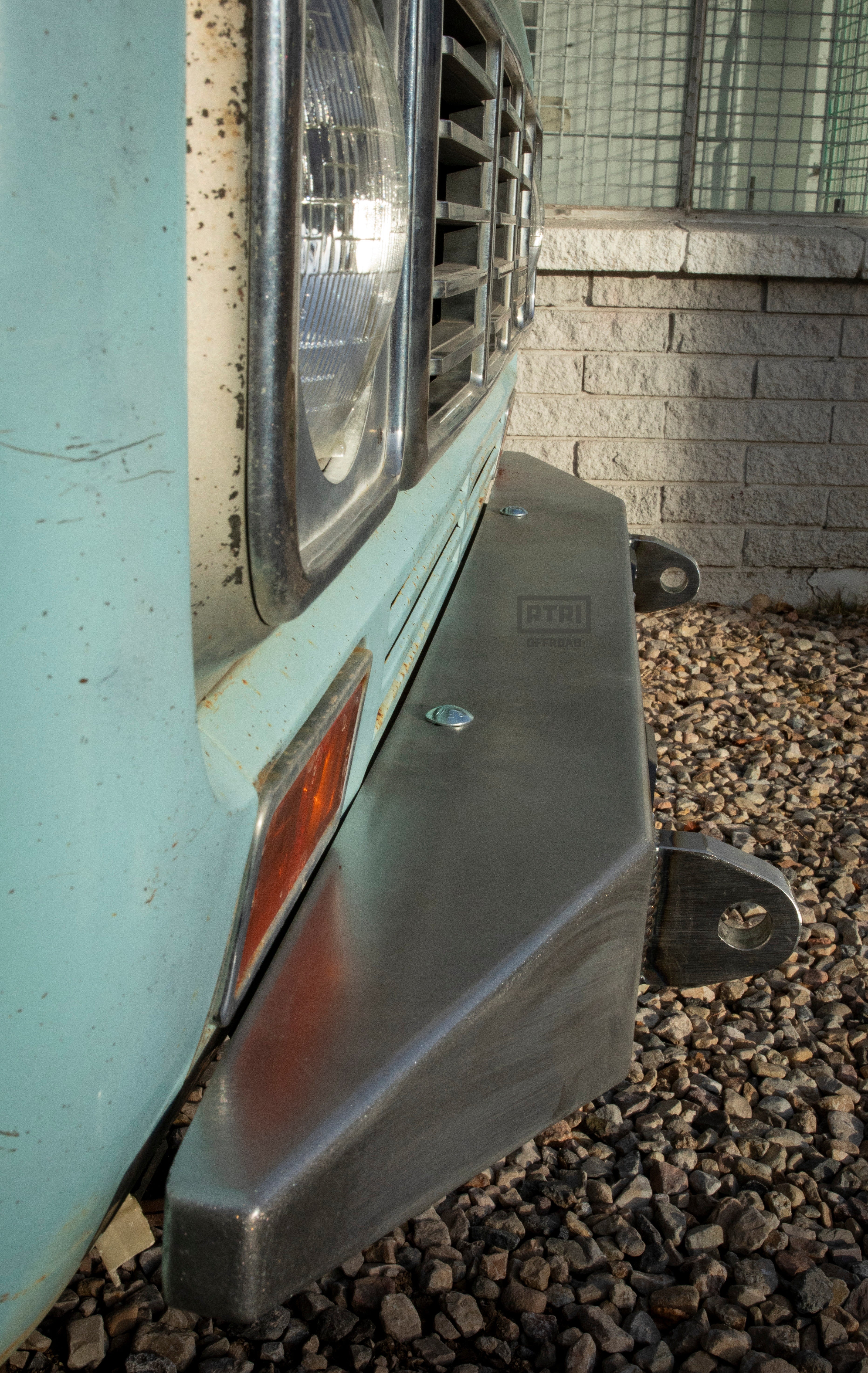 quality international scout front bumper