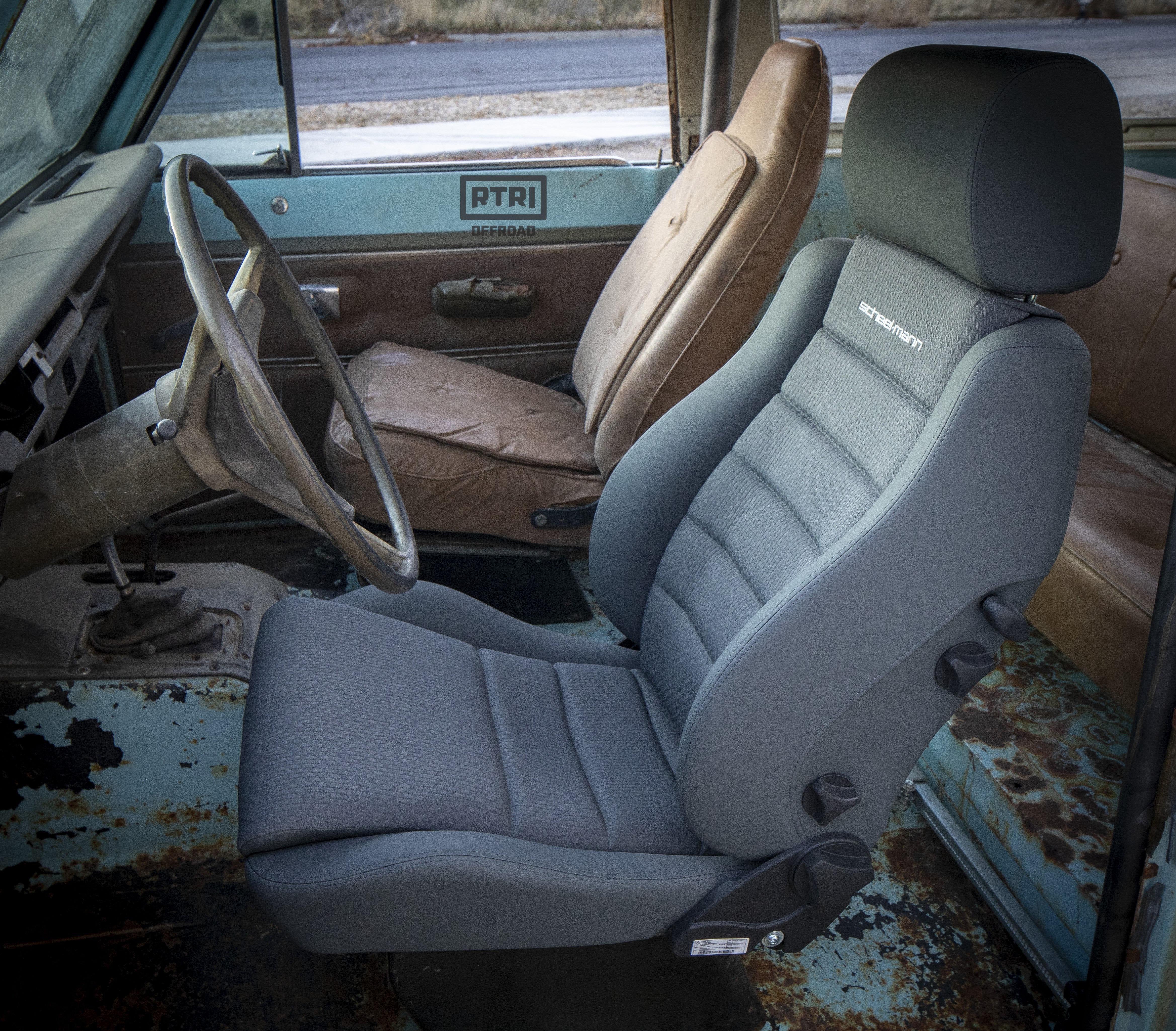 Experience Unmatched Comfort and Performance with Scheel Mann Seats